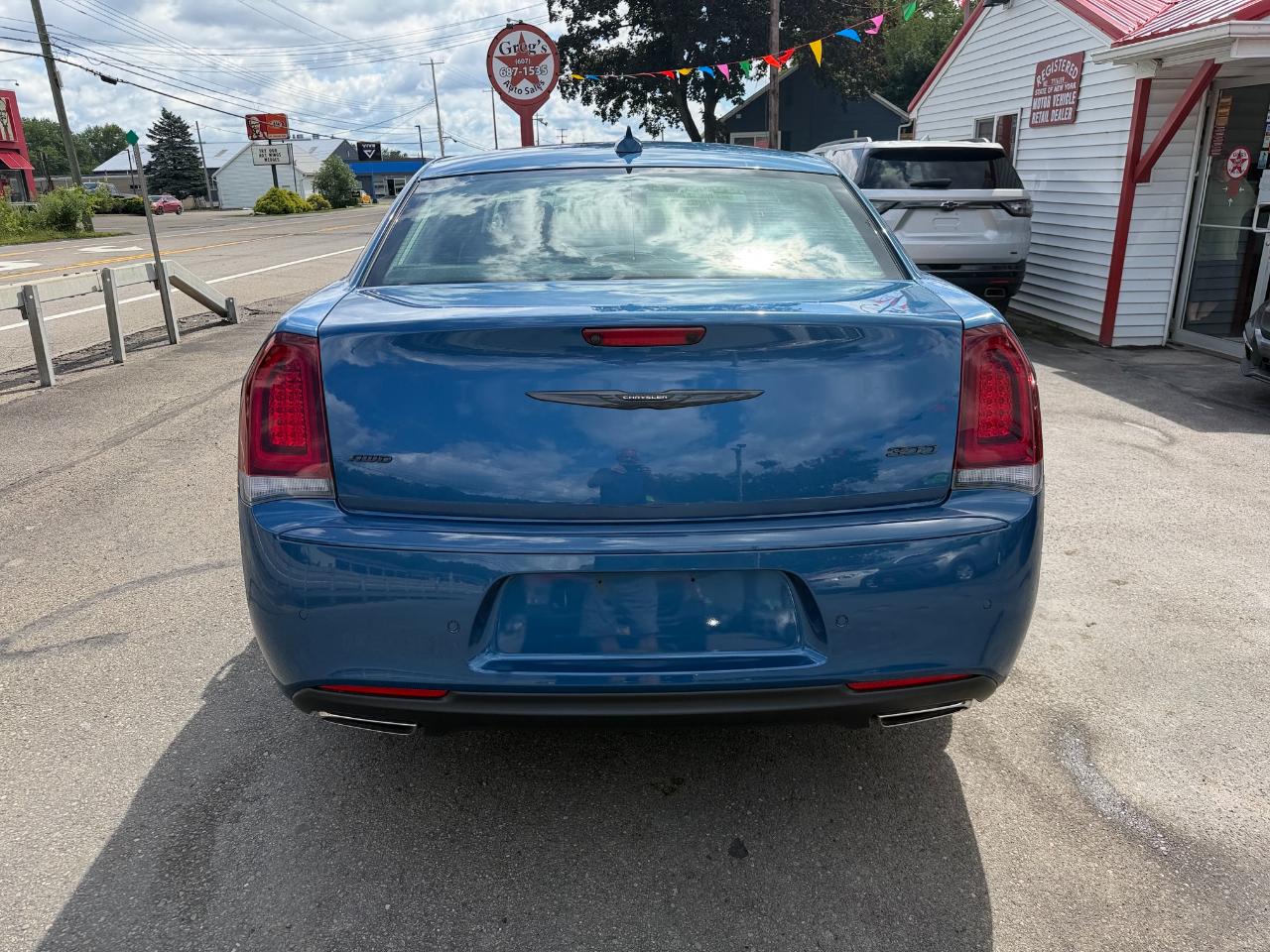 Chrysler 300 Touring L AWD 2021
