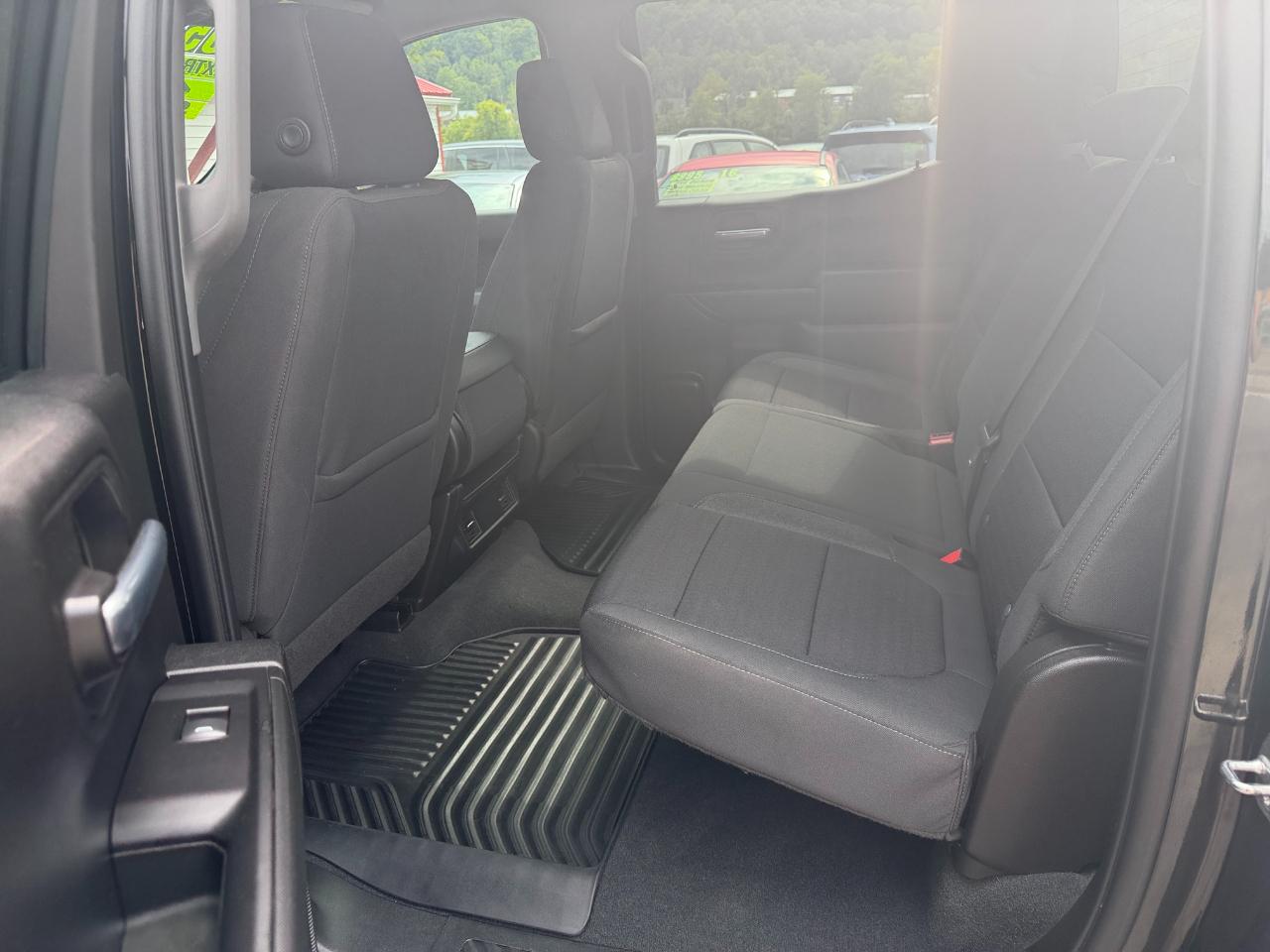 Chevrolet Silverado 1500 LTD 4WD Crew Cab 147" Custom 2022