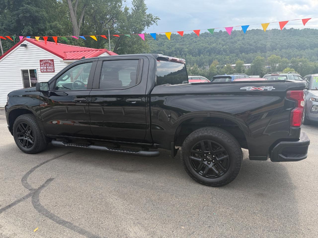 Chevrolet Silverado 1500 LTD 4WD Crew Cab 147" Custom 2022