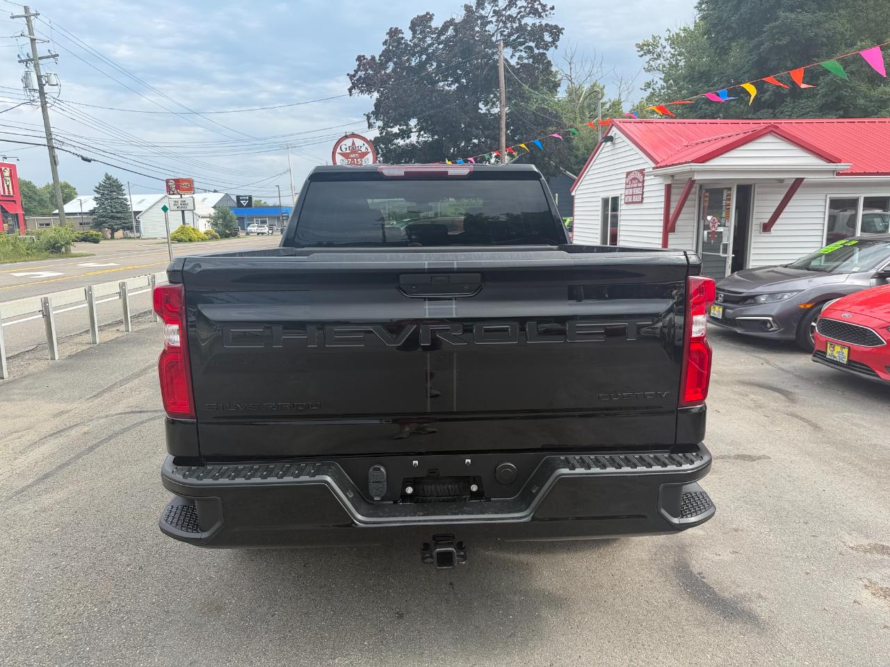 Chevrolet Silverado 1500 LTD 4WD Crew Cab 147" Custom 2022