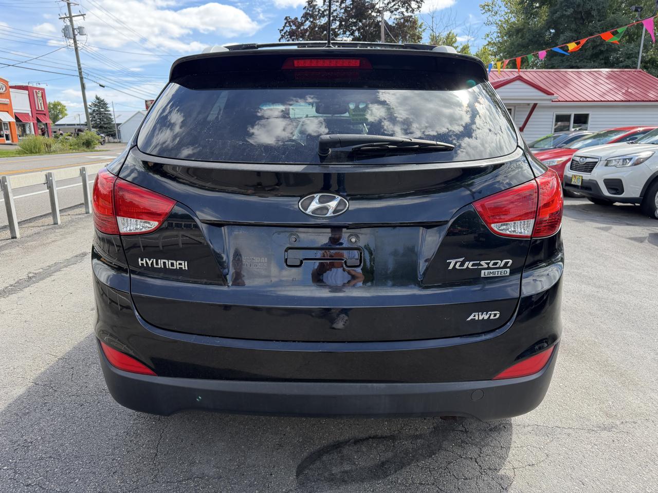 Hyundai Tucson AWD 4dr Auto Limited PZEV 2013