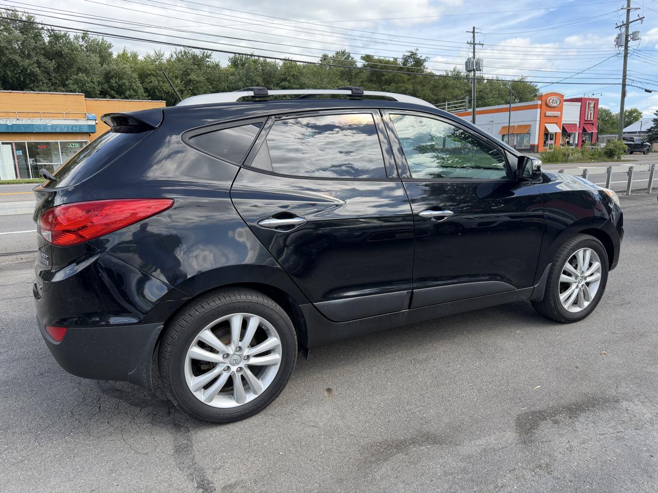 Hyundai Tucson AWD 4dr Auto Limited PZEV 2013