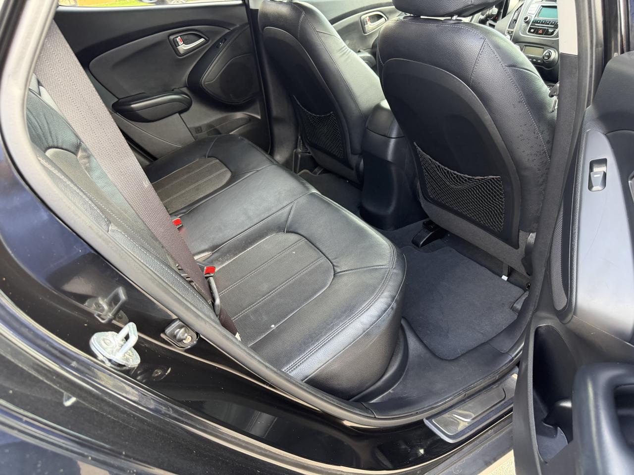 Hyundai Tucson AWD 4dr Auto Limited PZEV 2013