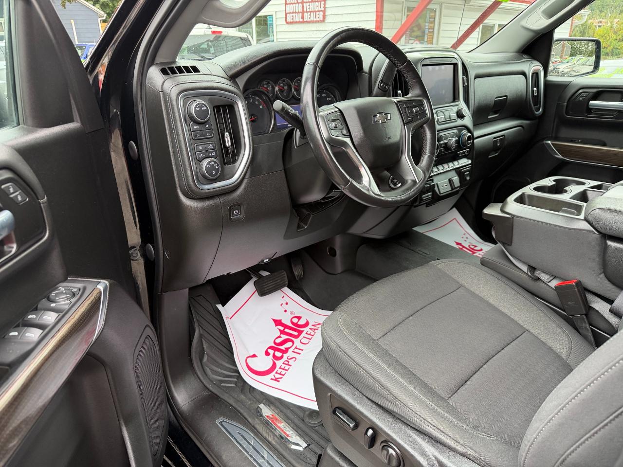 Chevrolet Silverado 1500 4WD Double Cab 147" RST 2021