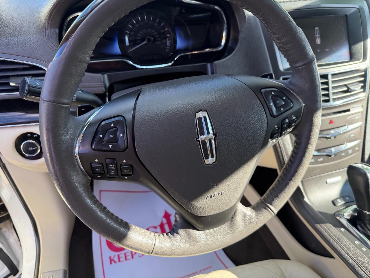 Lincoln MKT 3.5L AWD Standard 2019