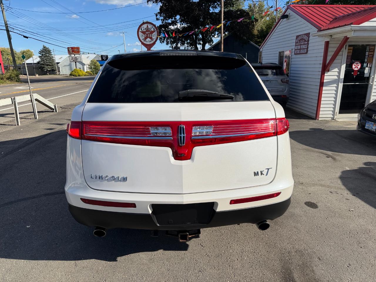 Lincoln MKT 3.5L AWD Standard 2019