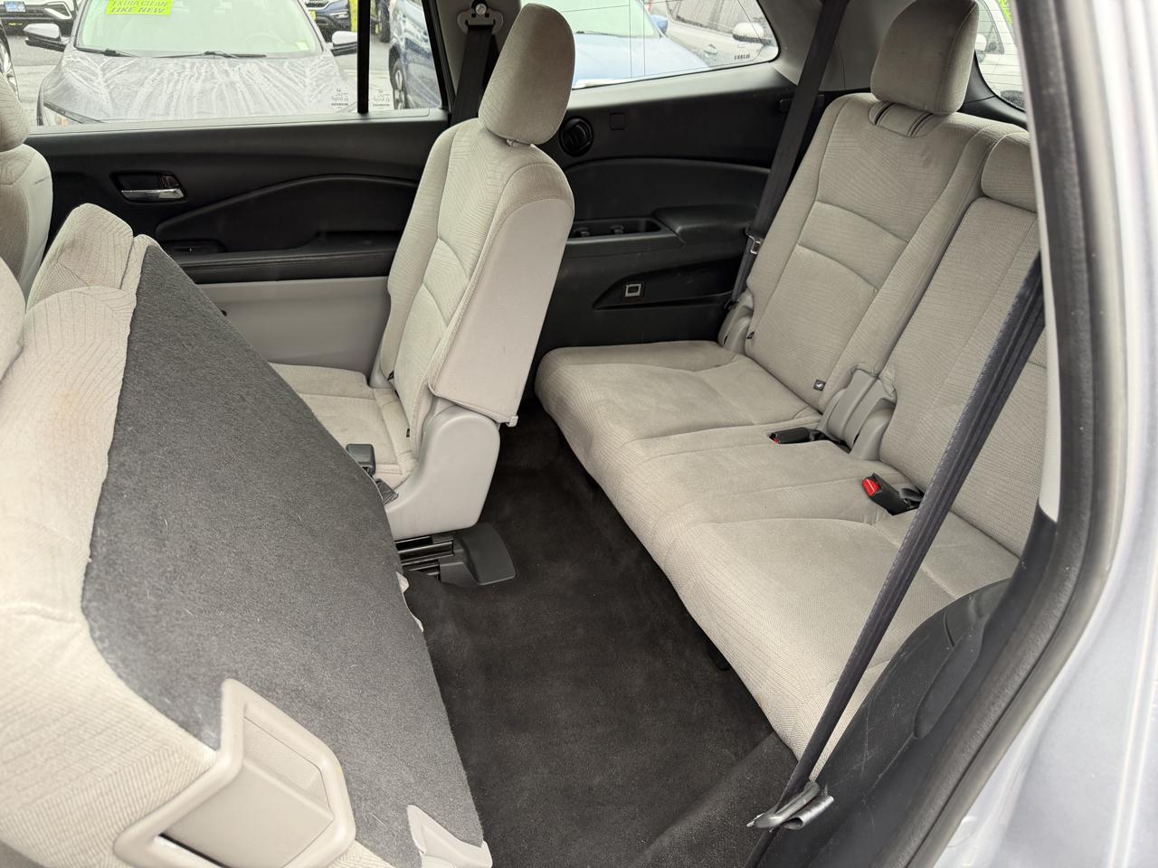 Honda Pilot AWD 4dr LX 2016