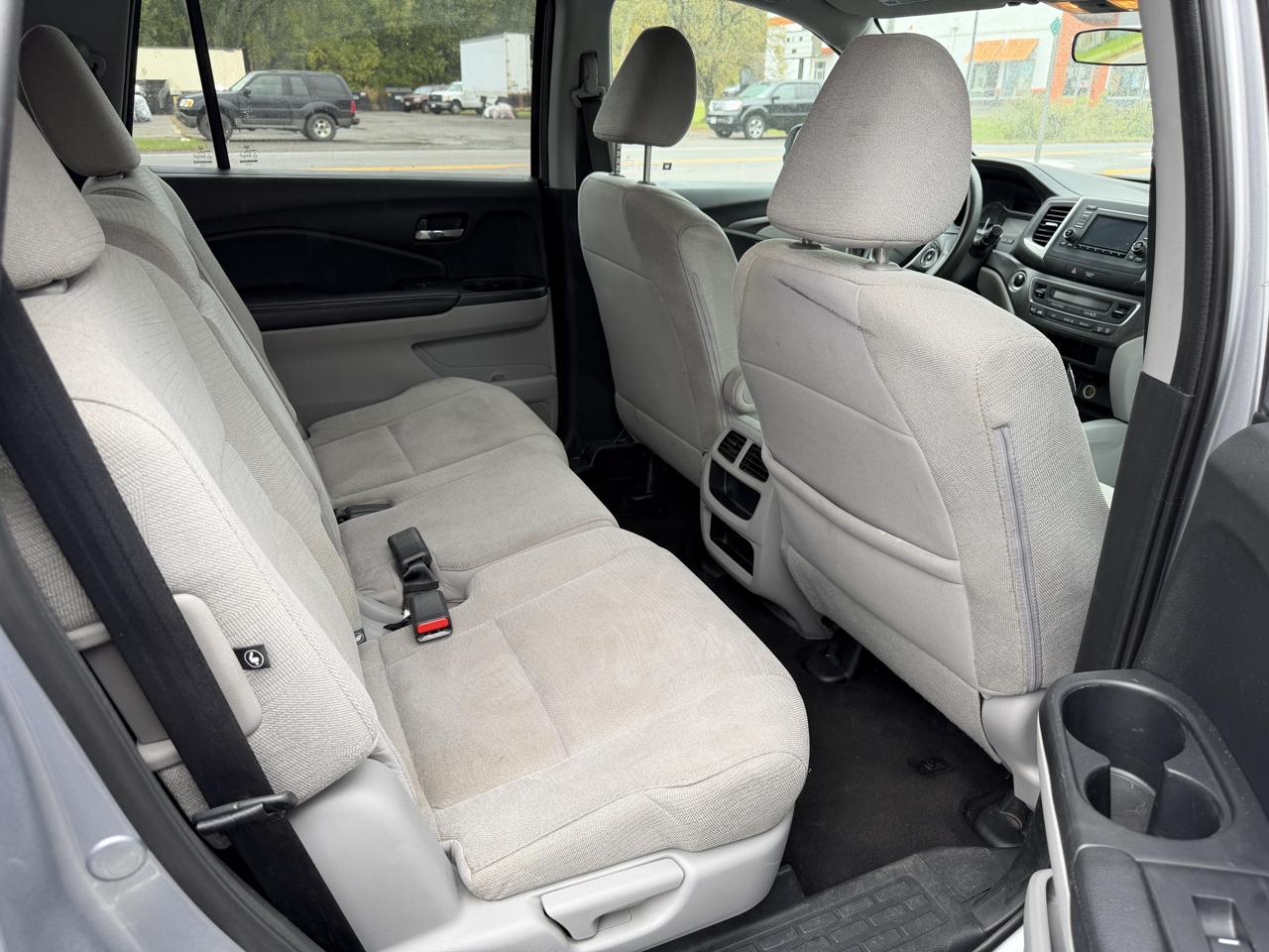 Honda Pilot AWD 4dr LX 2016