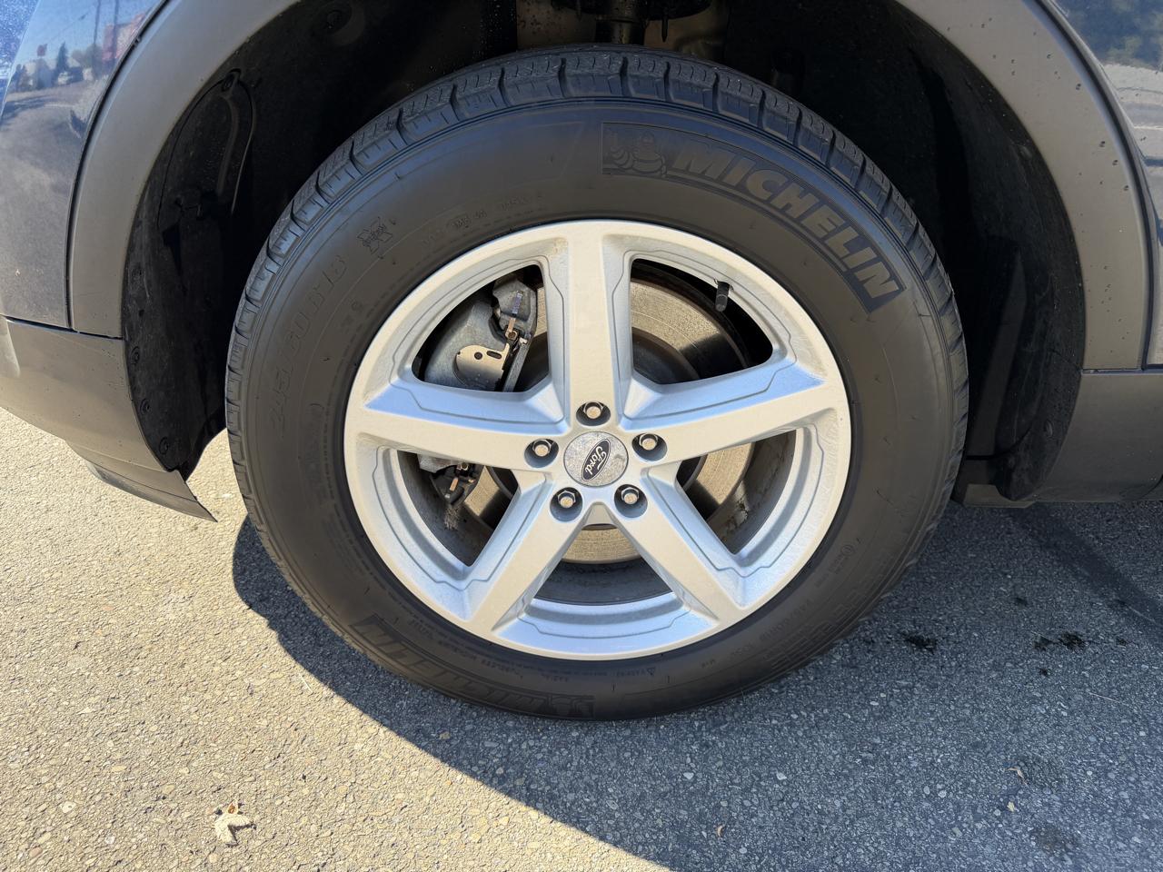 Ford Explorer XLT 4WD 2017