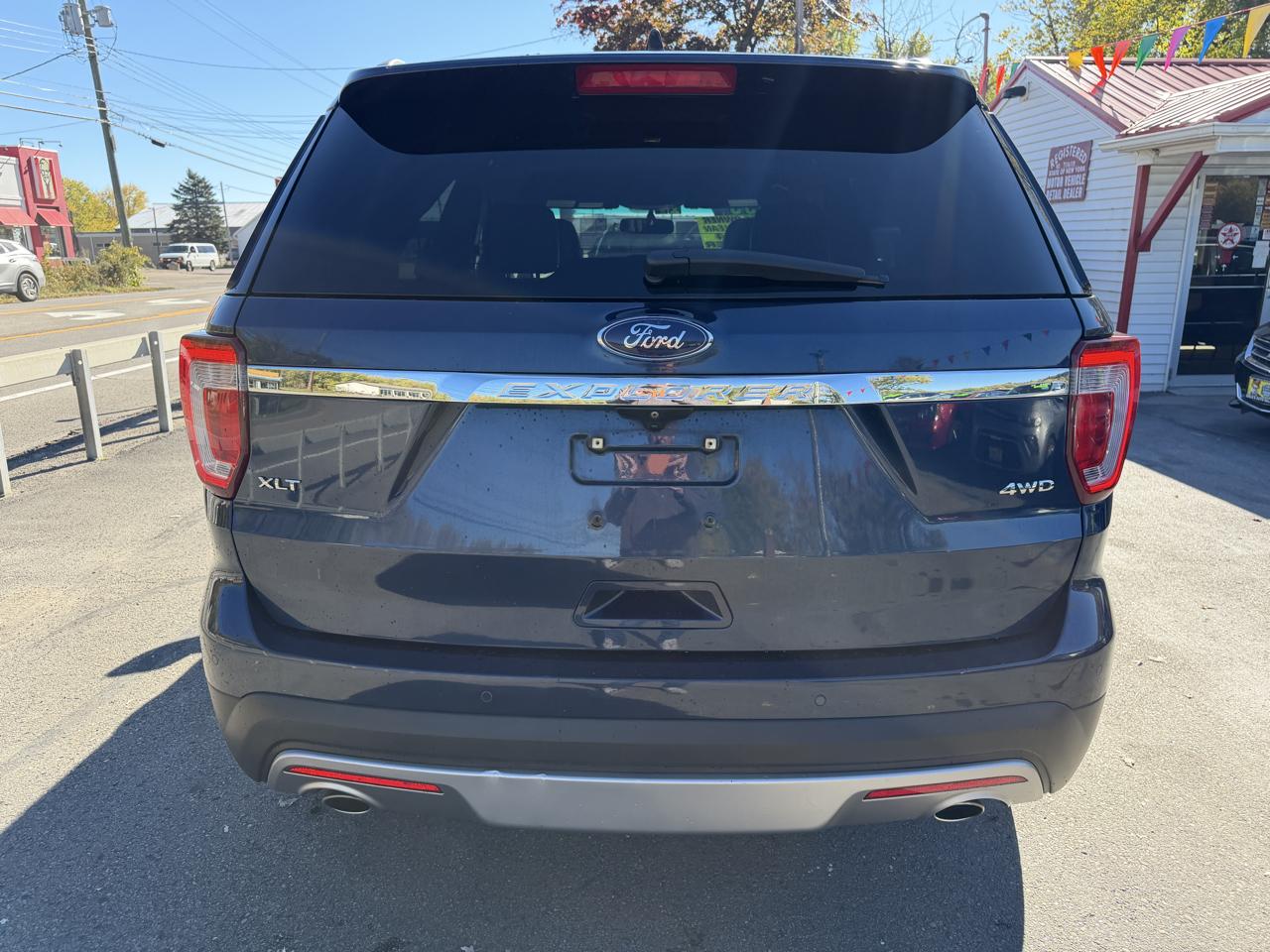 Ford Explorer XLT 4WD 2017