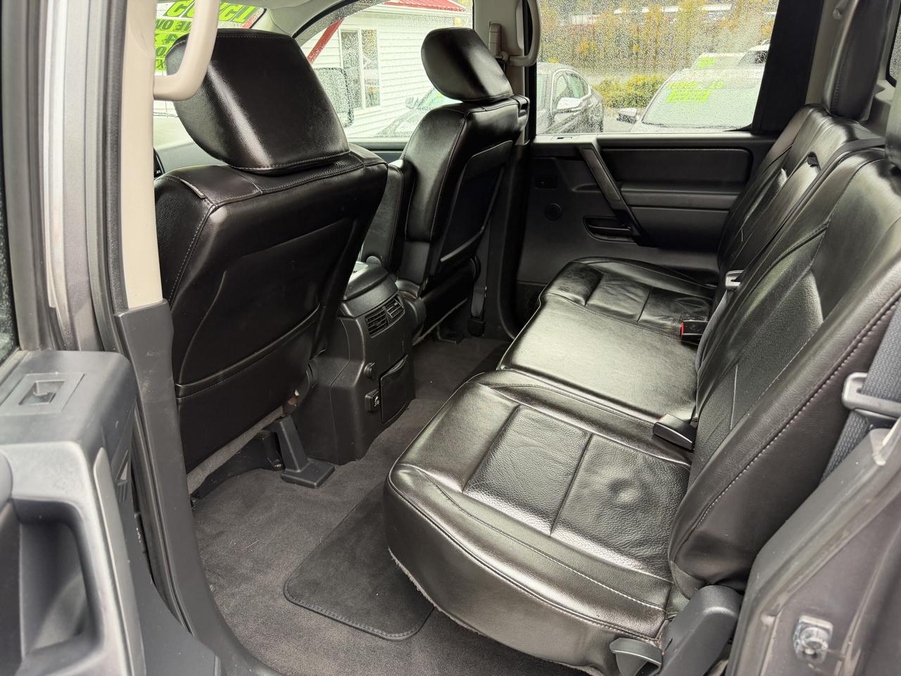 Nissan Titan 4WD Crew Cab SWB PRO-4X 2014