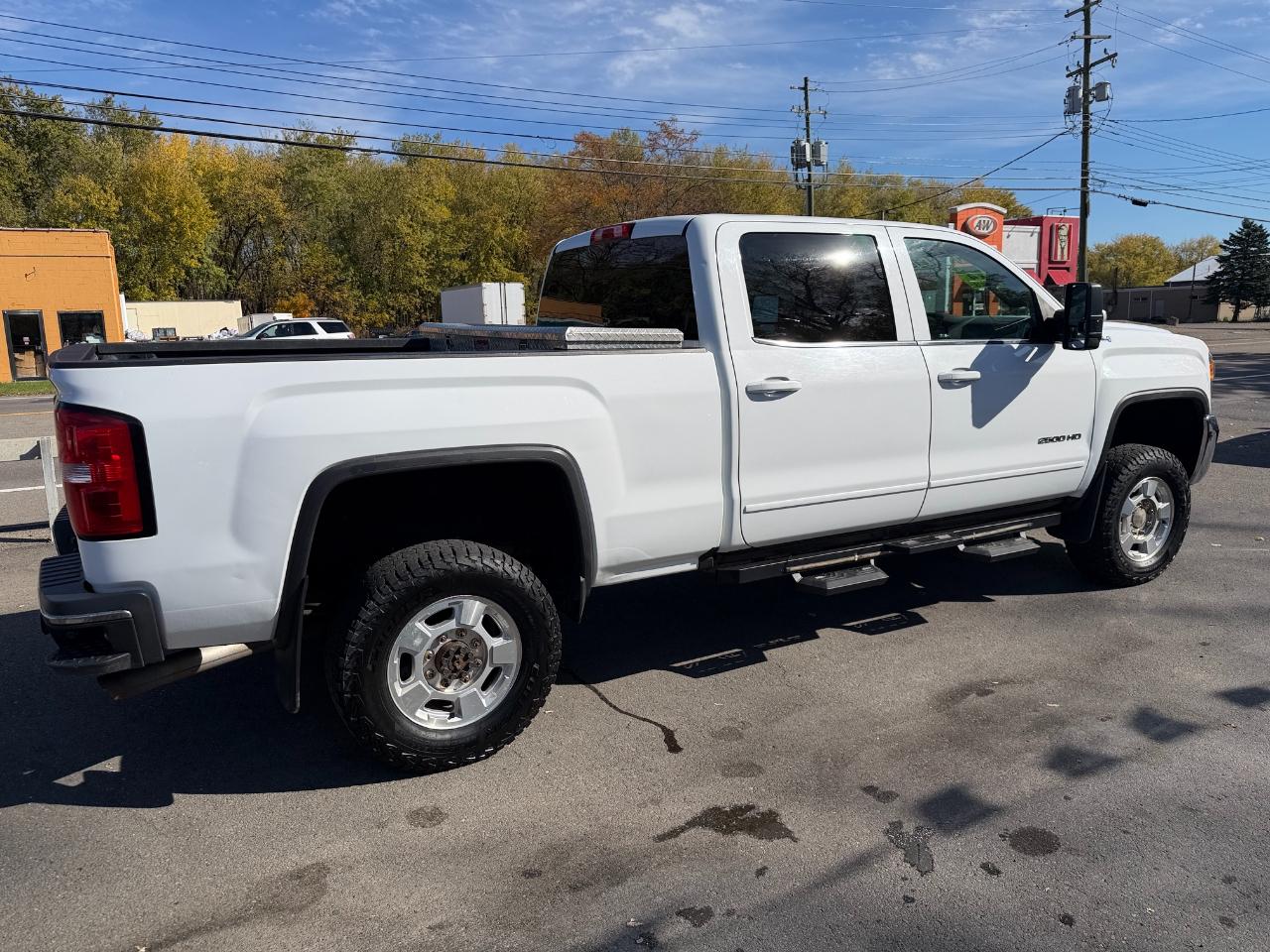 GMC Sierra 2500HD 4WD Crew Cab 153.7" SLE 2017