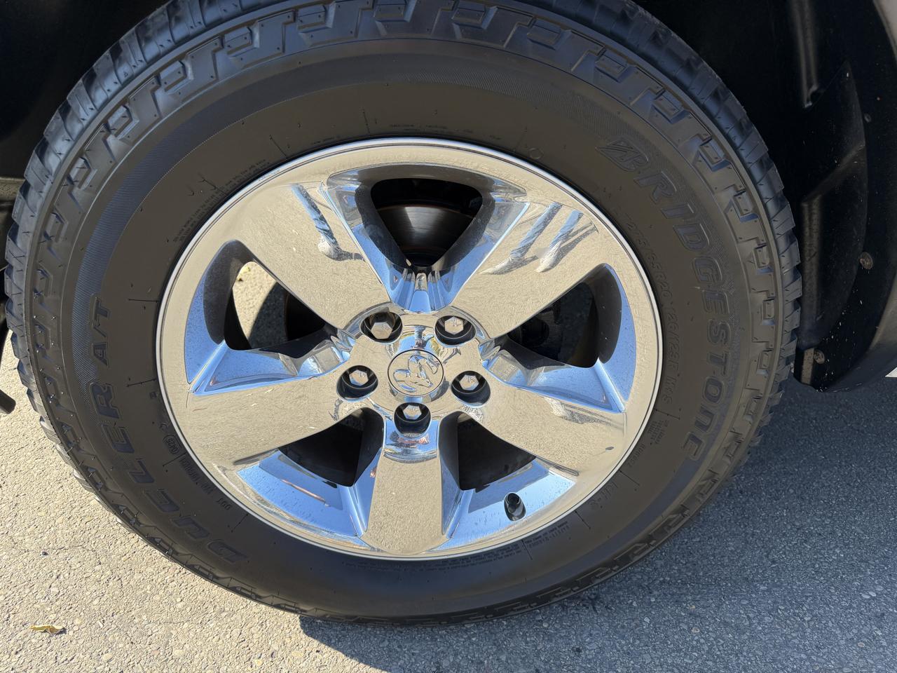 RAM 1500 Classic Big Horn 4x4 Crew Cab 5'7" Box 2019