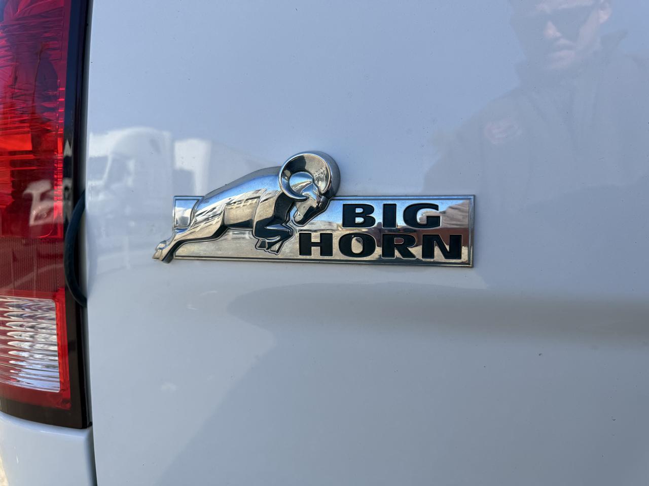 RAM 1500 Classic Big Horn 4x4 Crew Cab 5'7" Box 2019