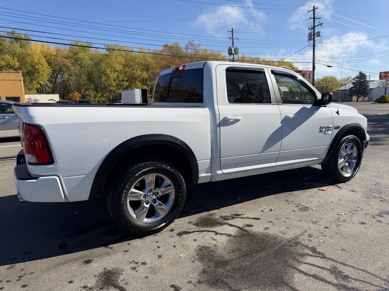 RAM 1500 Classic Big Horn 4x4 Crew Cab 5'7" Box 2019