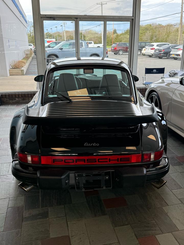 Porsche 930  1986