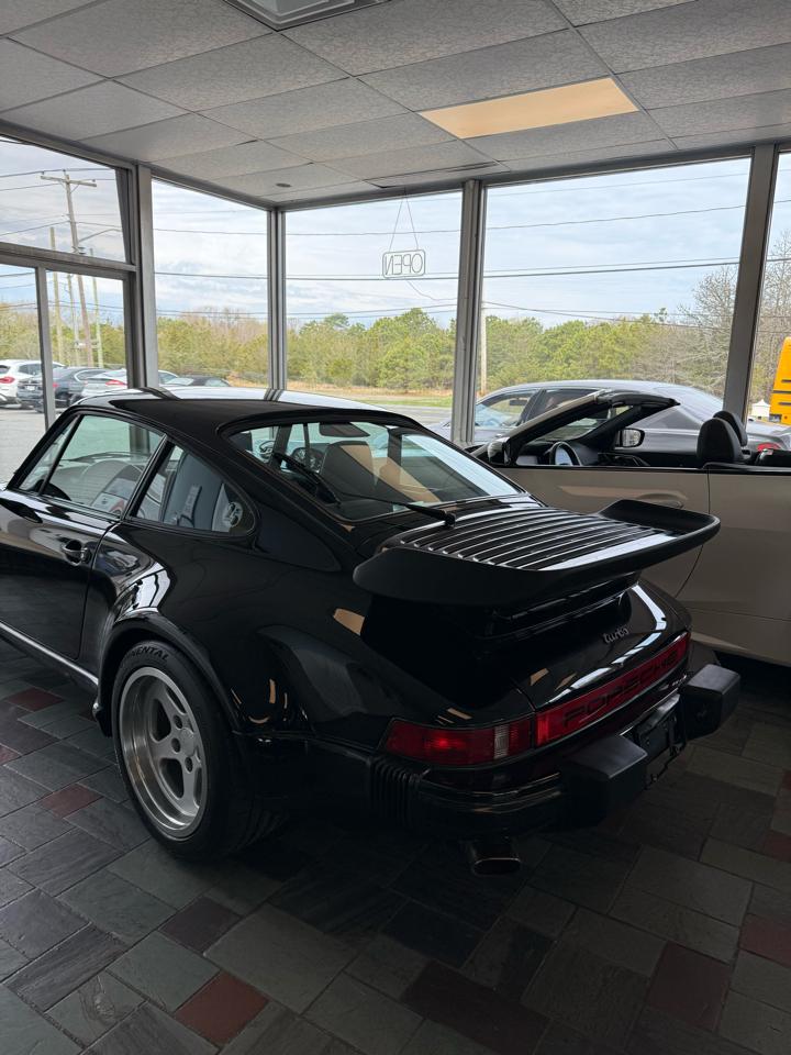 Porsche 930  1986