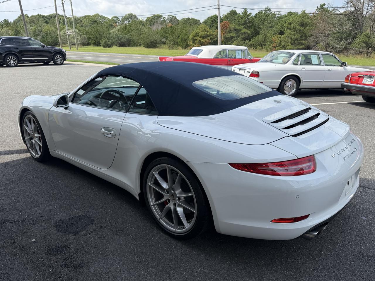Porsche 911 Carrera S Cabriolet 2013