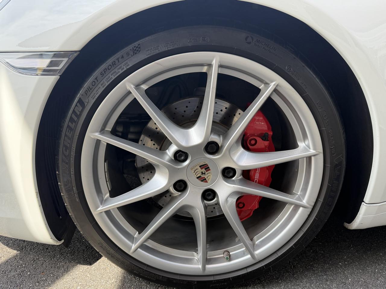 Porsche 911 Carrera S Cabriolet 2013