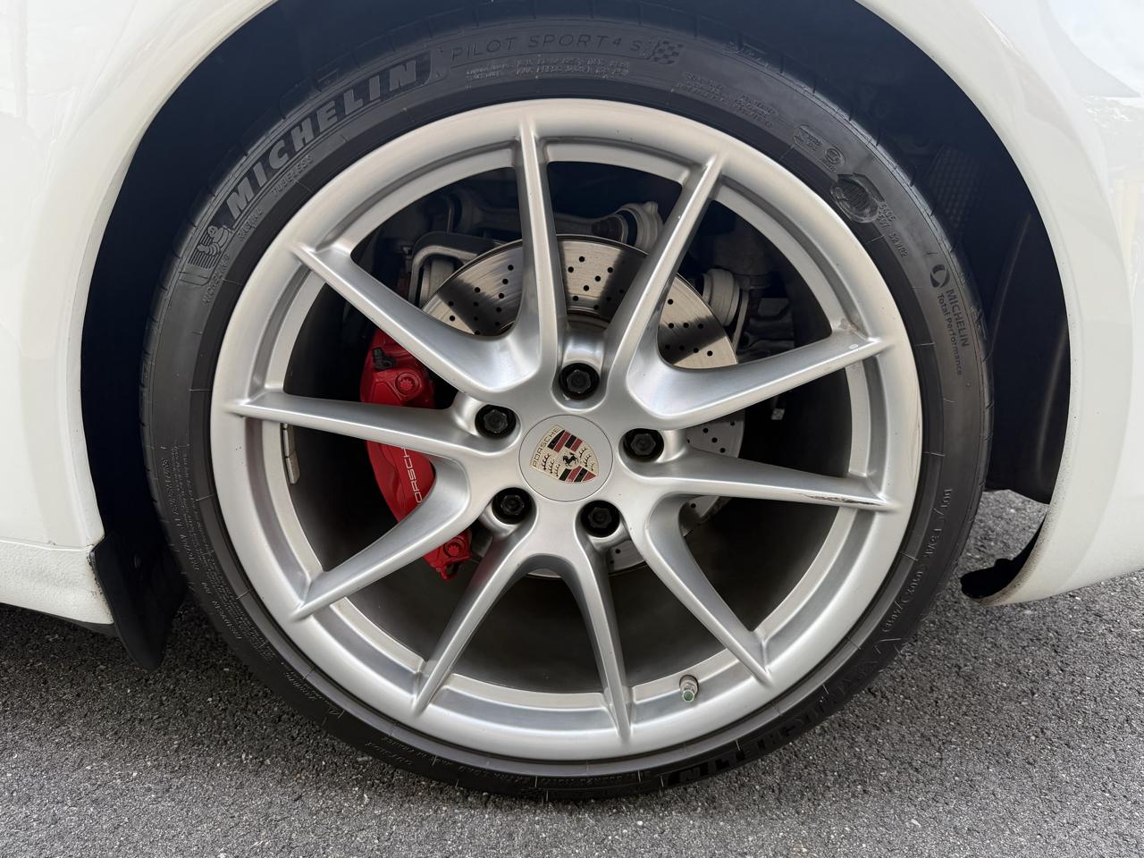 Porsche 911 Carrera S Cabriolet 2013