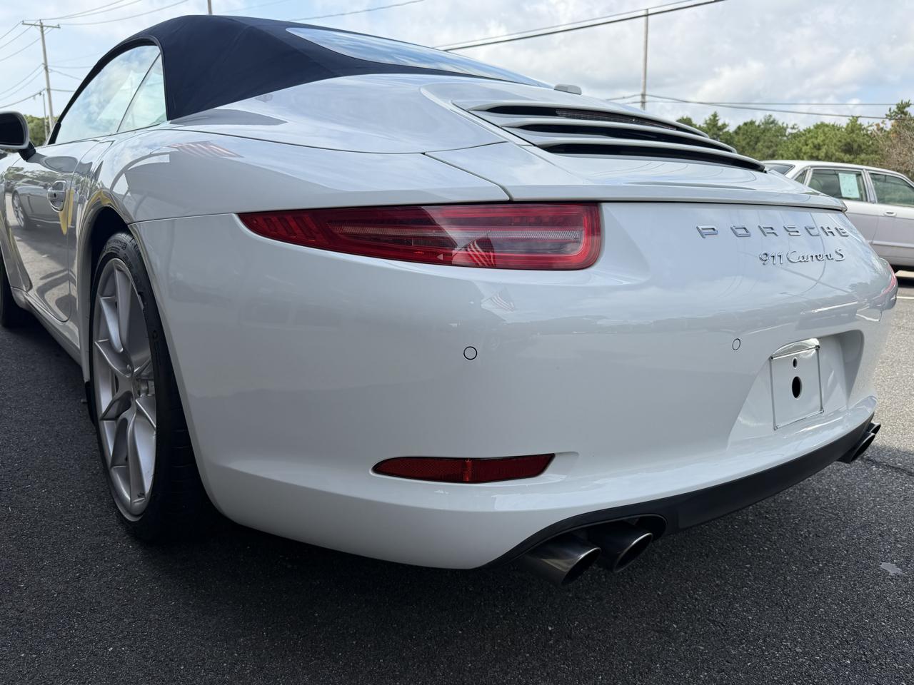 Porsche 911 Carrera S Cabriolet 2013