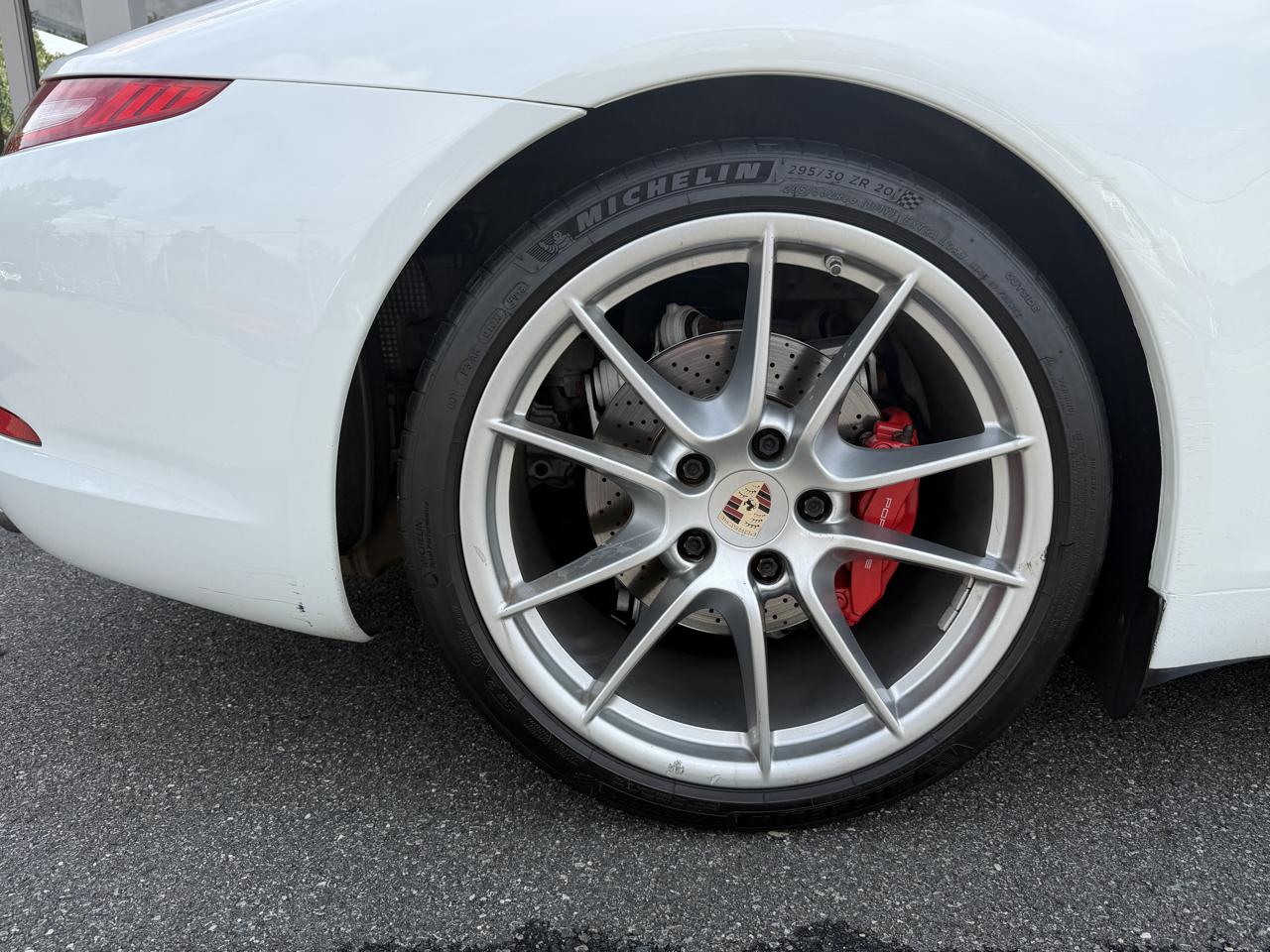 Porsche 911 Carrera S Cabriolet 2013