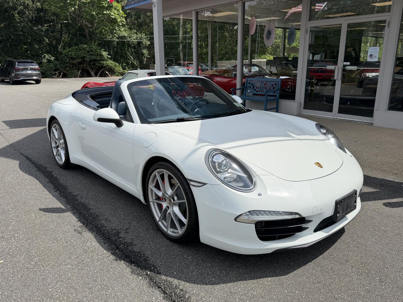 Porsche 911 Carrera S Cabriolet 2013