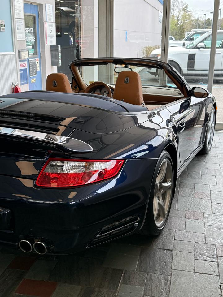Porsche 911 Carrera 4S Cabriolet 2007