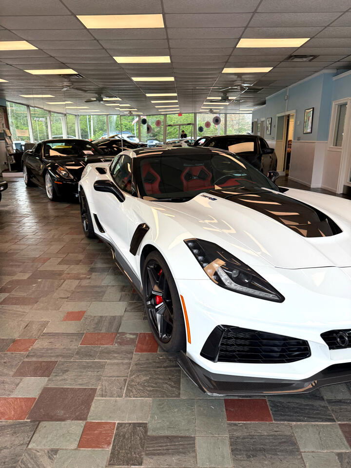 Chevrolet Corvette ZR1 Premium 3ZR Coupe Manual 2019 Chevrolet Corvette ZR1 Premium 3ZR Coupe Manual 2019