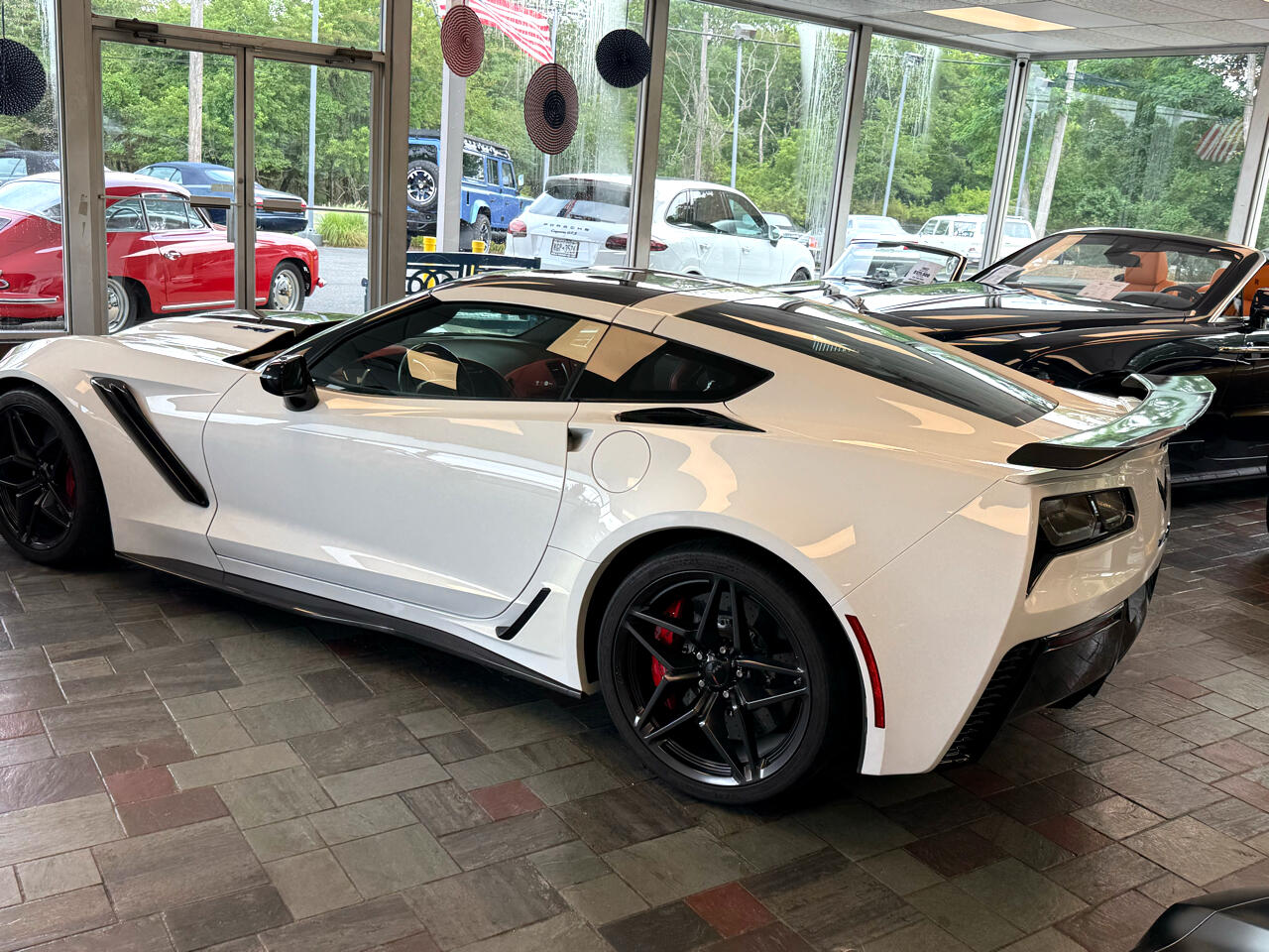 Chevrolet Corvette ZR1 Premium 3ZR Coupe Manual 2019 Chevrolet Corvette ZR1 Premium 3ZR Coupe Manual 2019
