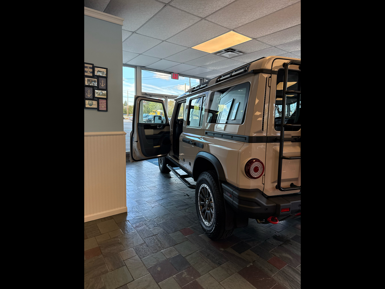 2024 Ineos Grenadier Base