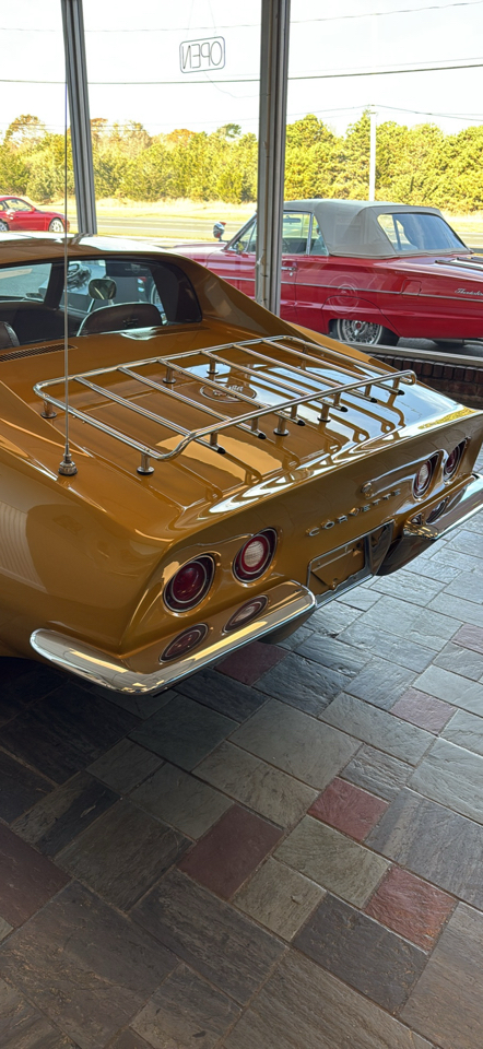 Chevrolet Corvette 2D Coupe 1973