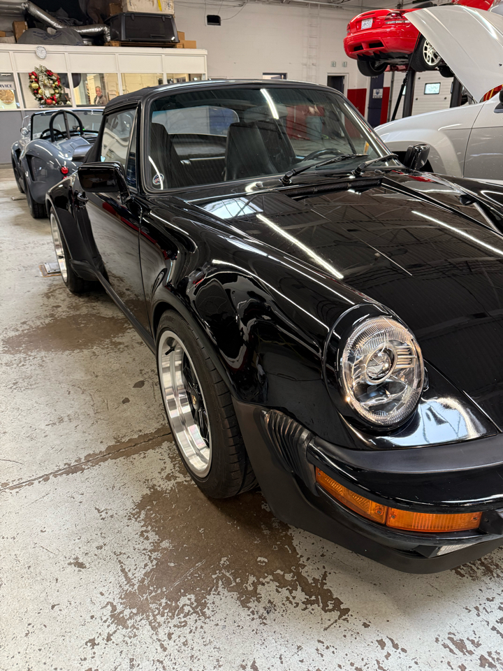 Porsche 911 Wide Body 1988