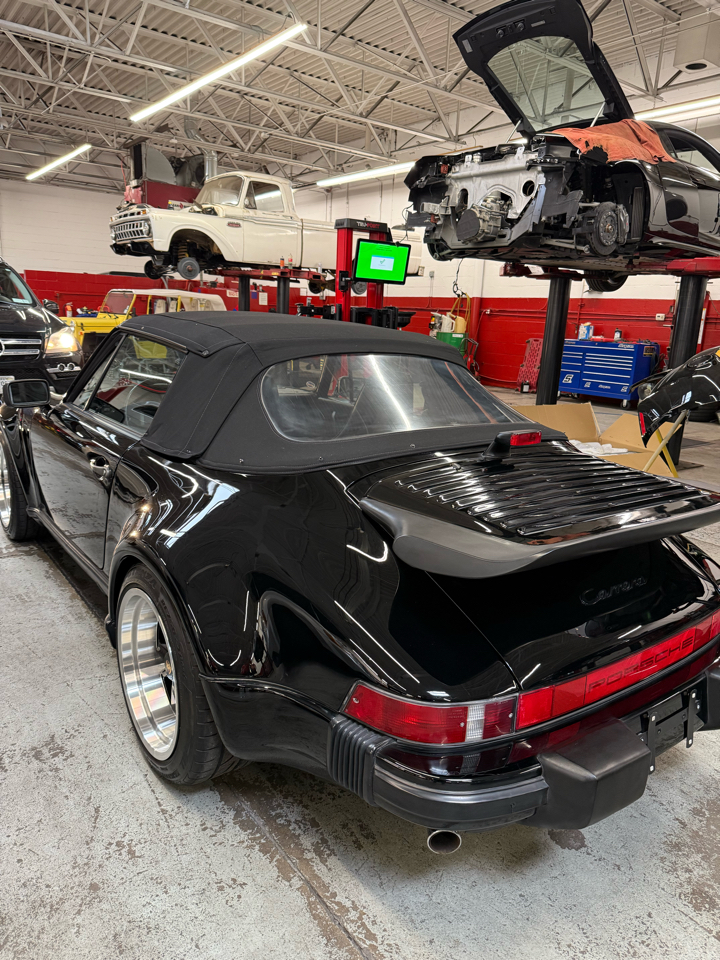 Porsche 911 Wide Body 1988