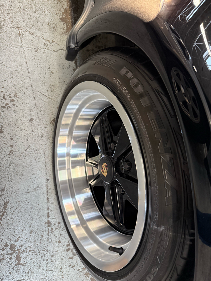 Porsche 911 Wide Body 1988