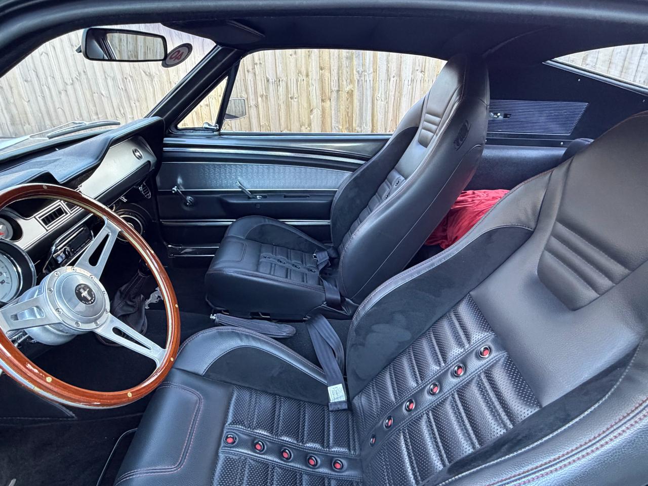 Ford Mustang 2-Door Hatchback 1968