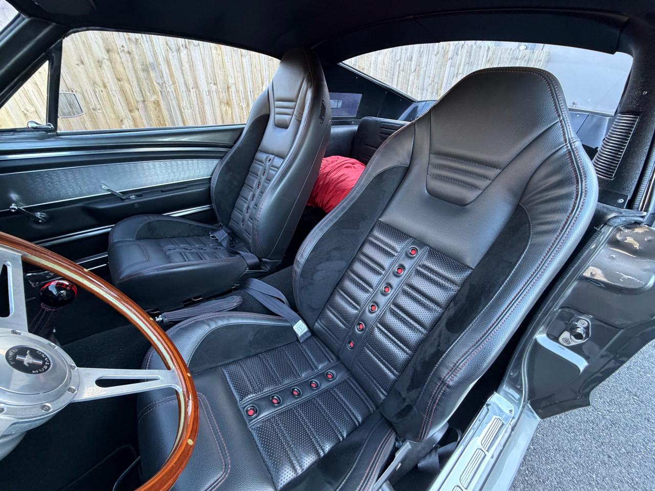 Ford Mustang 2-Door Hatchback 1968