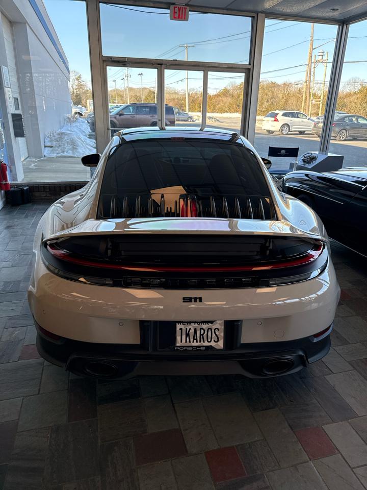 Porsche 911 Carrera Coupe 2025