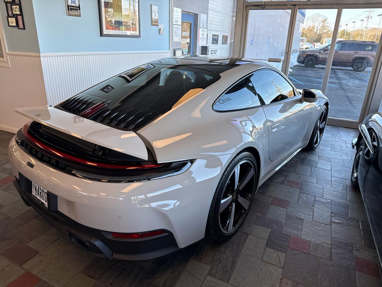 Porsche 911 Carrera Coupe 2025