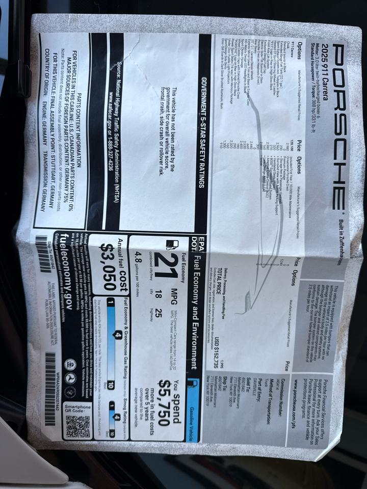 Porsche 911 Carrera Coupe 2025