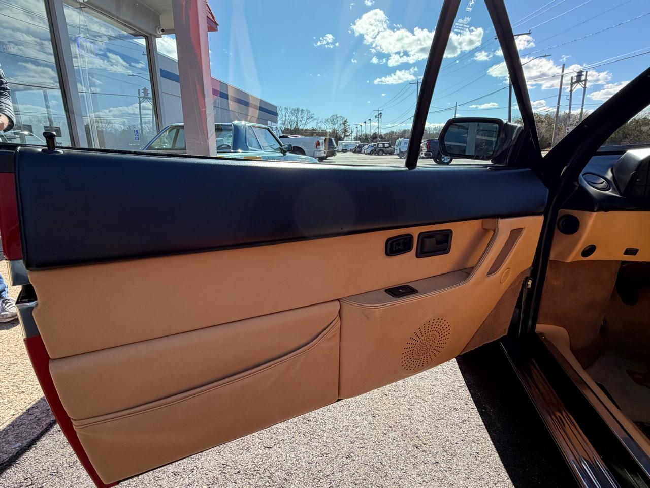 Ferrari Mondial Cabriolet 1986