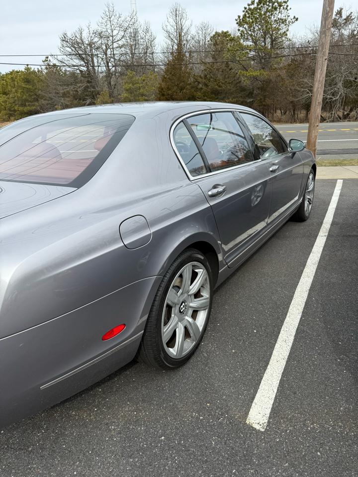 Bentley Continental Flying Spur Sedan 2006