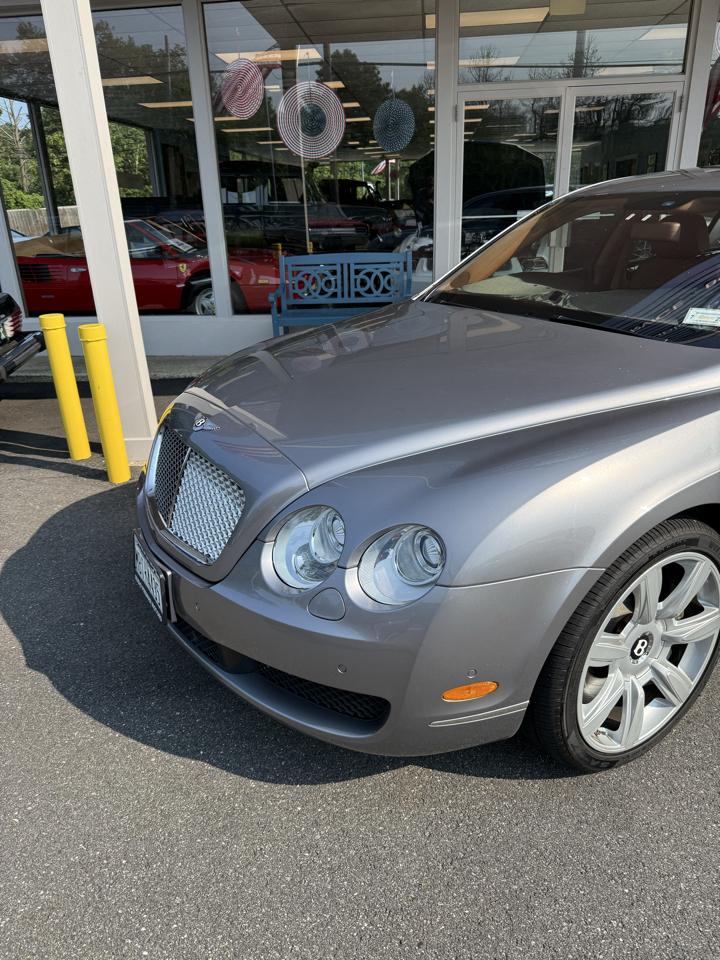 Bentley Continental Flying Spur Sedan 2006