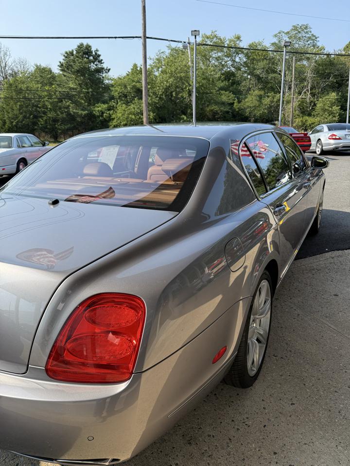 Bentley Continental Flying Spur Sedan 2006