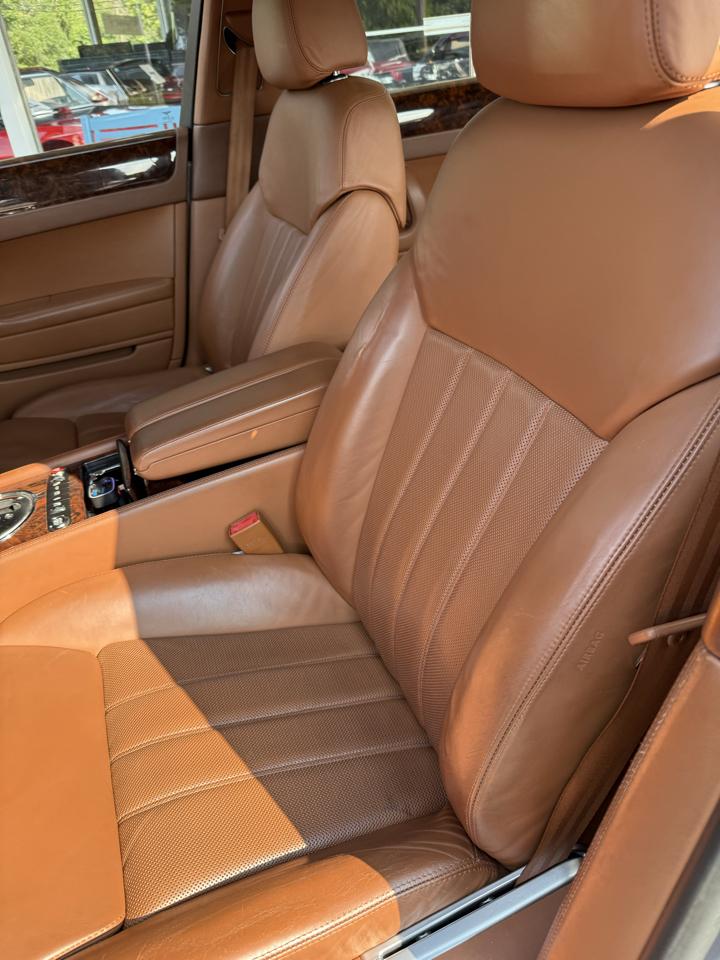 Bentley Continental Flying Spur Sedan 2006