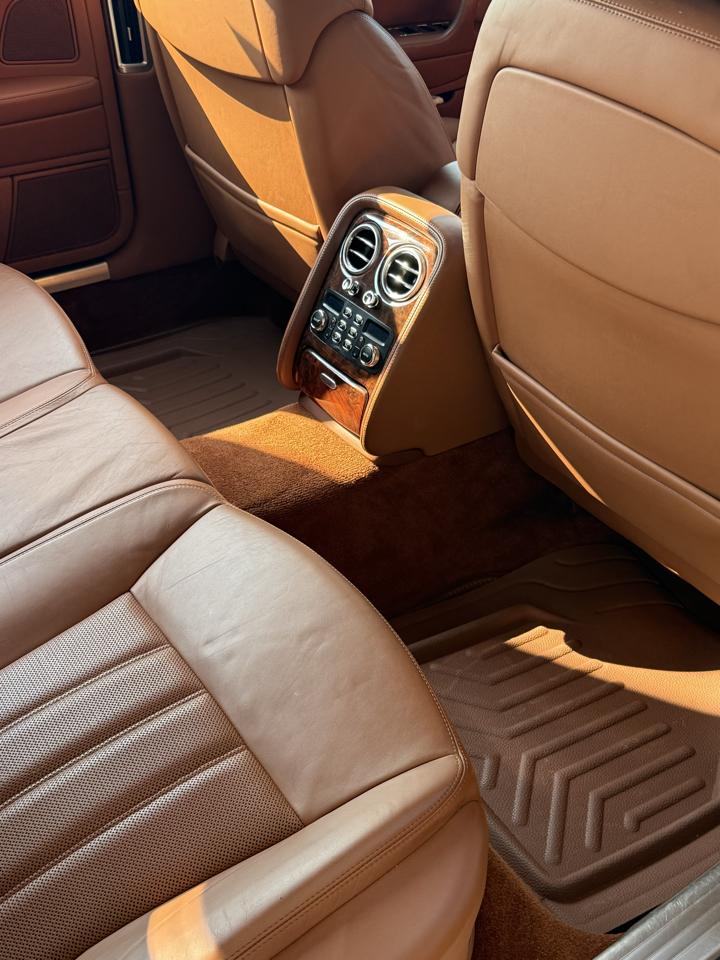 Bentley Continental Flying Spur Sedan 2006