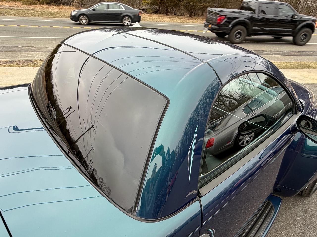 Chevrolet SSR Base 2006