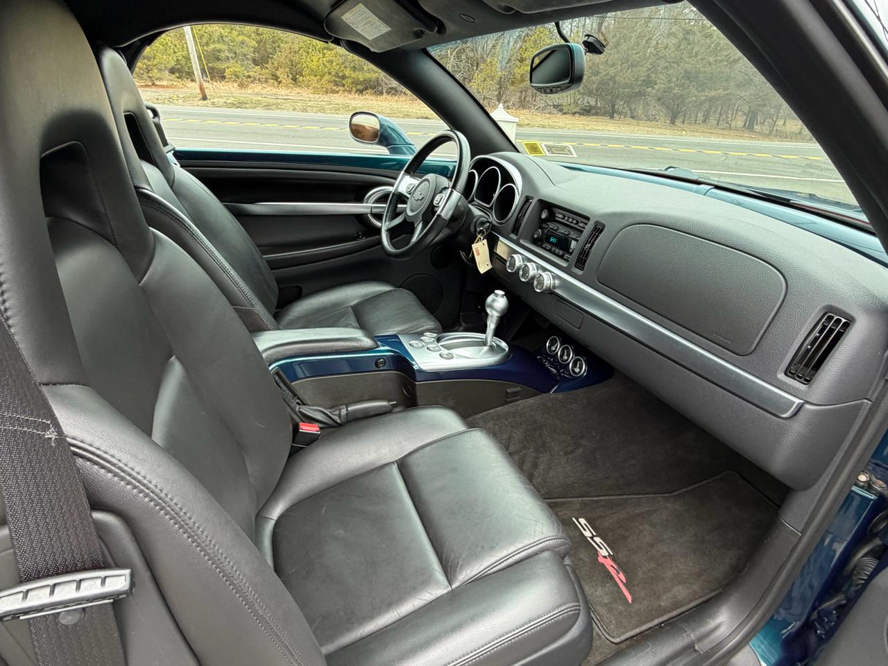 Chevrolet SSR Base 2006