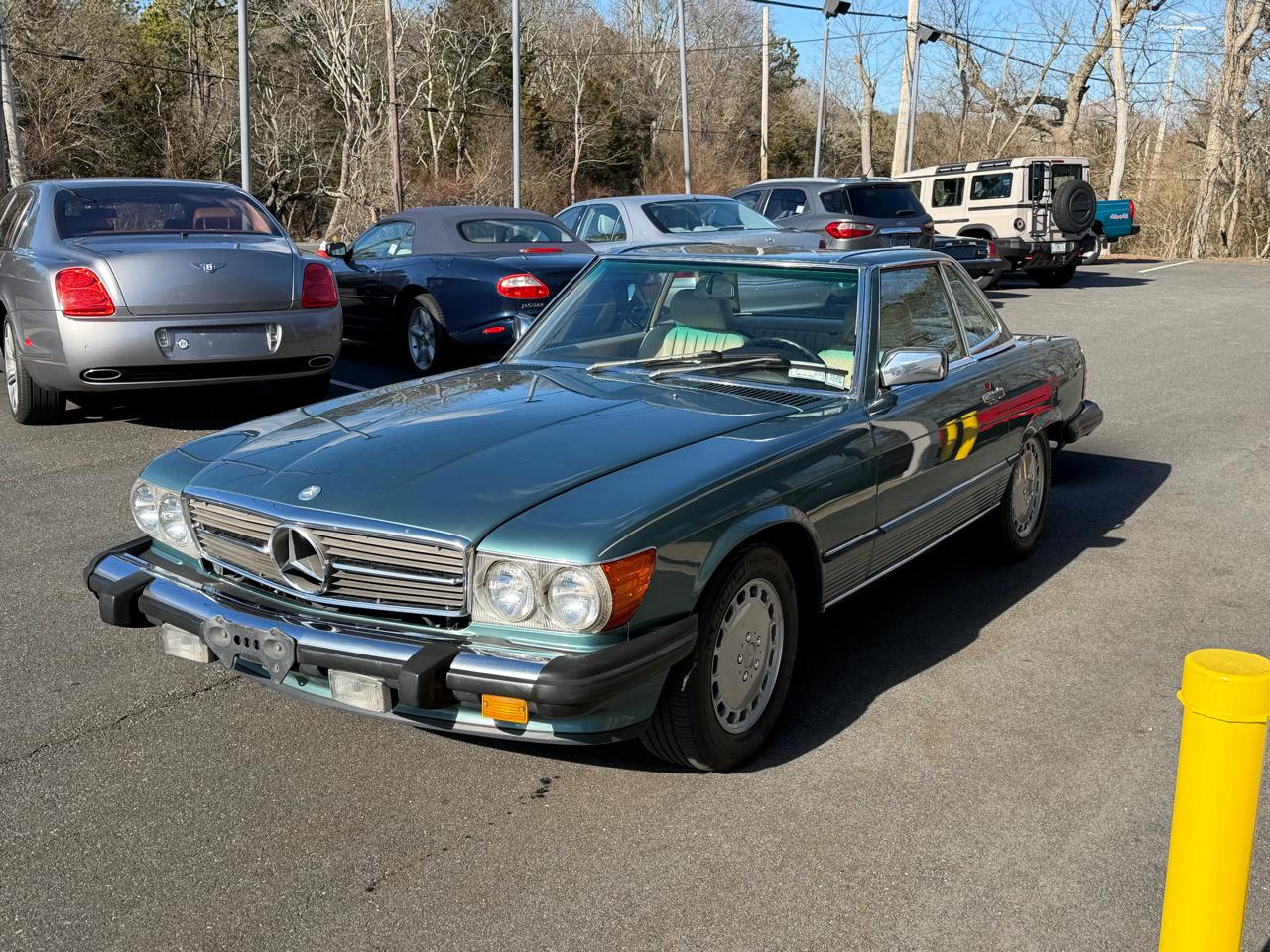 Mercedes-Benz 560 SL coupe 1989