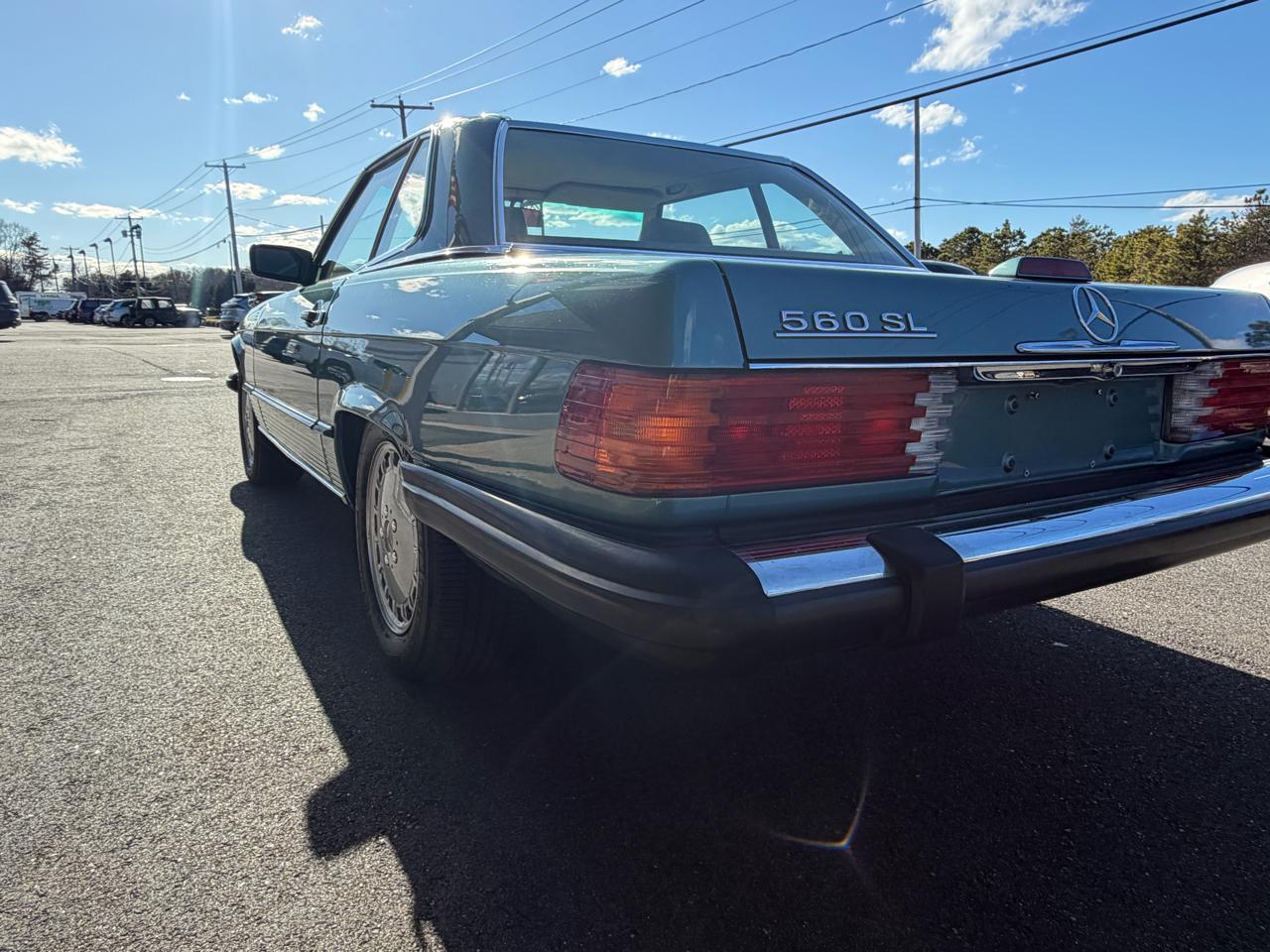 Mercedes-Benz 560 SL coupe 1989